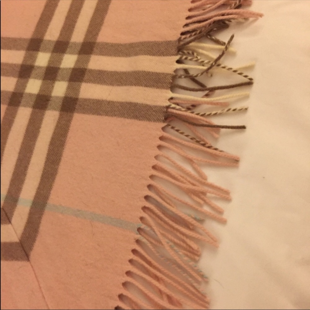 Burberry Pink Poncho - Picture 2 of 7